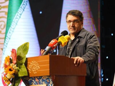 بهره‌گیری از ظرفیت‌های هنری برای تبیین فرهنگ ایثار و مقاومت