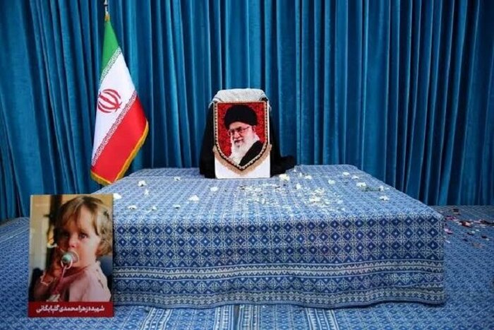 وقتی خیابان‌ها به تماشاخانه‌ی تاریخ تبدیل شدند؛ هنرمندان در پیوندِ میانِ حماسه و روایت